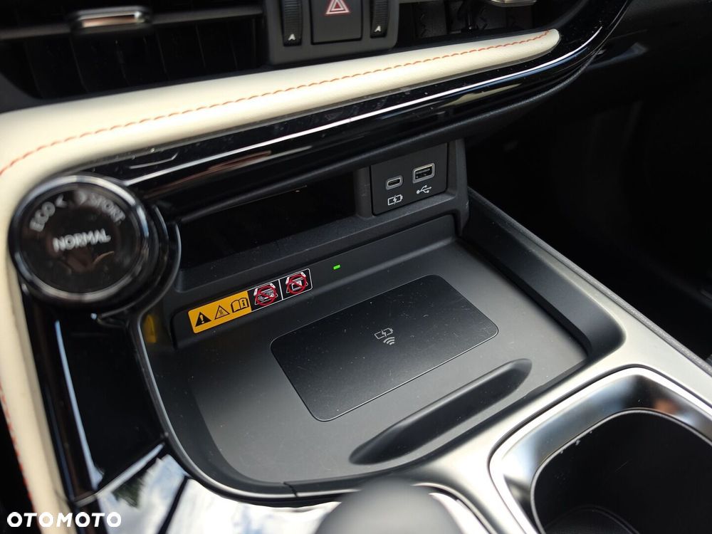 Lexus NX - 14