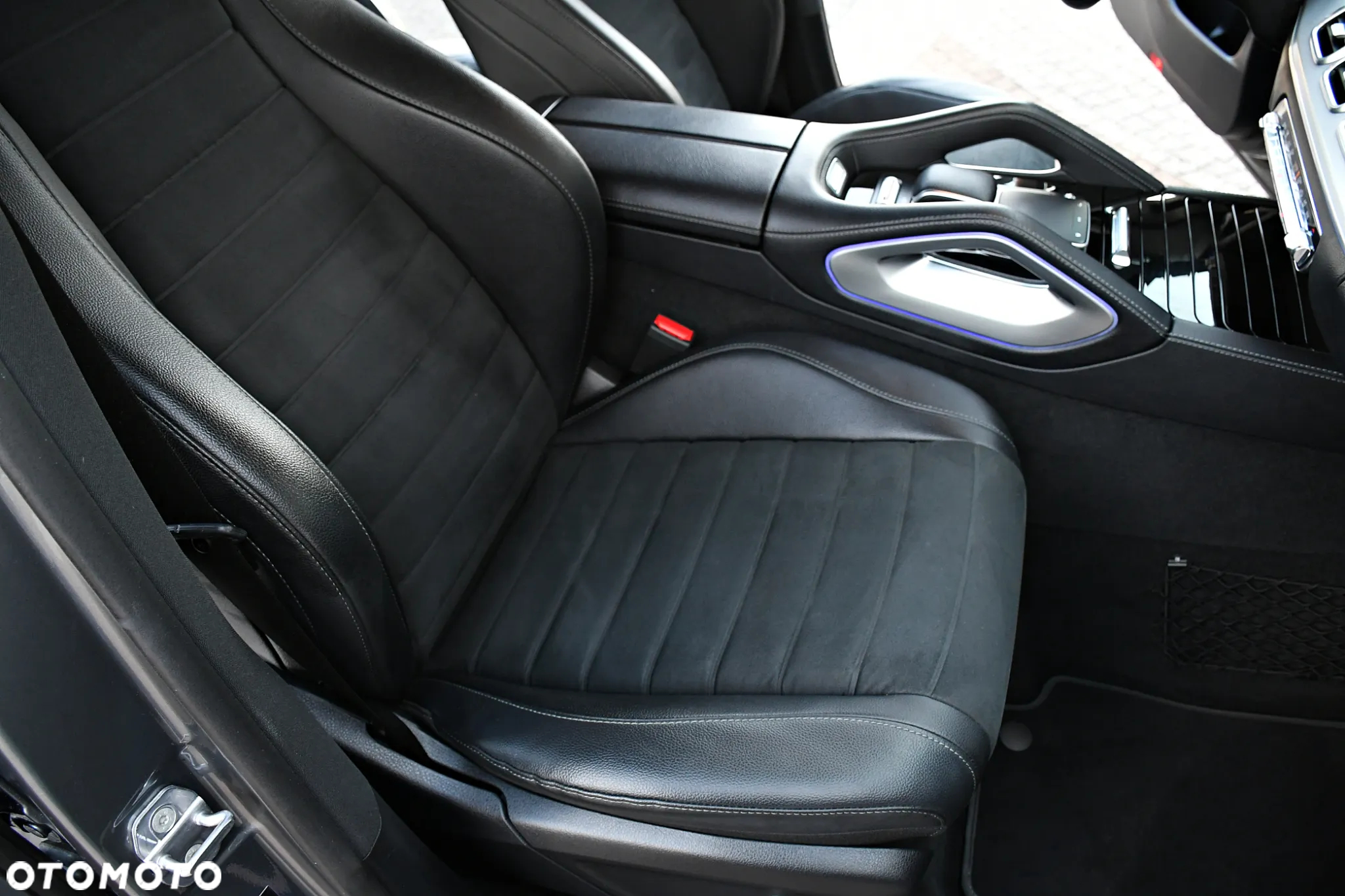 Mercedes-Benz GLE 300 d 4-Matic - 19