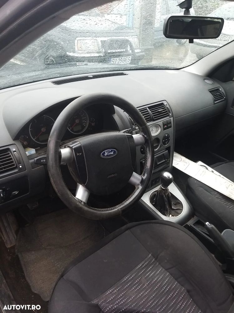 Dezmembram Ford Mondeo din 2003 2.0TDCI - 5