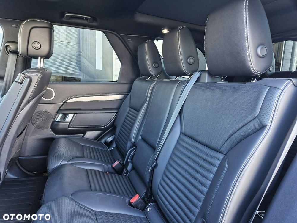 Land Rover Discovery 3.0 D250 mHEV Dynamic SE - 27