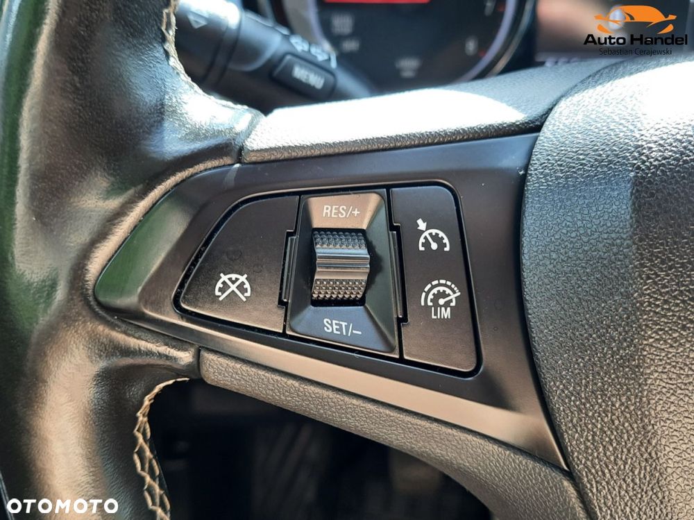 Opel Astra 1.4 Turbo Start/Stop Innovation - 21
