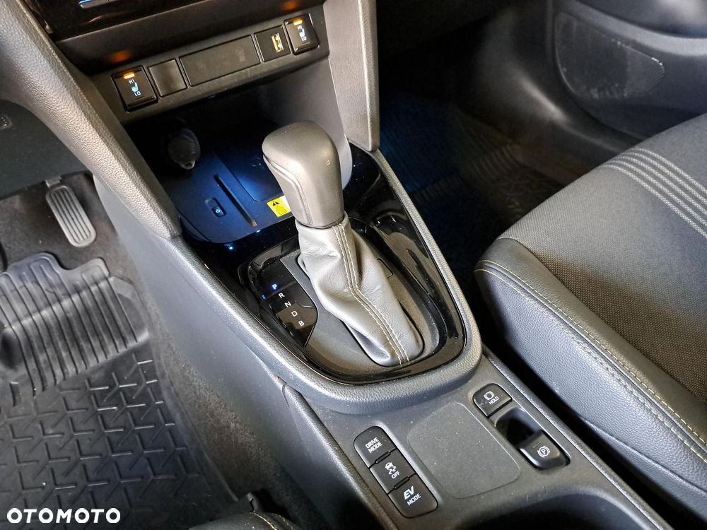 Toyota Yaris Cross Hybrid 1.5 Adventure - 27