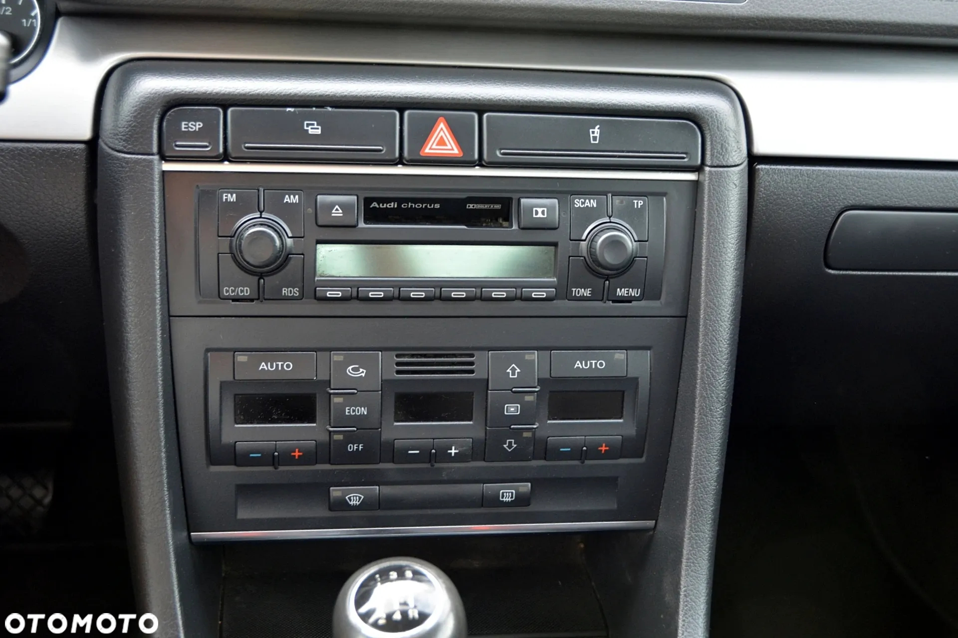 Audi A4 1.6 - 11