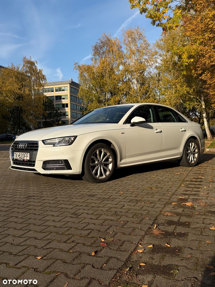 Audi A4 Limousine - 3