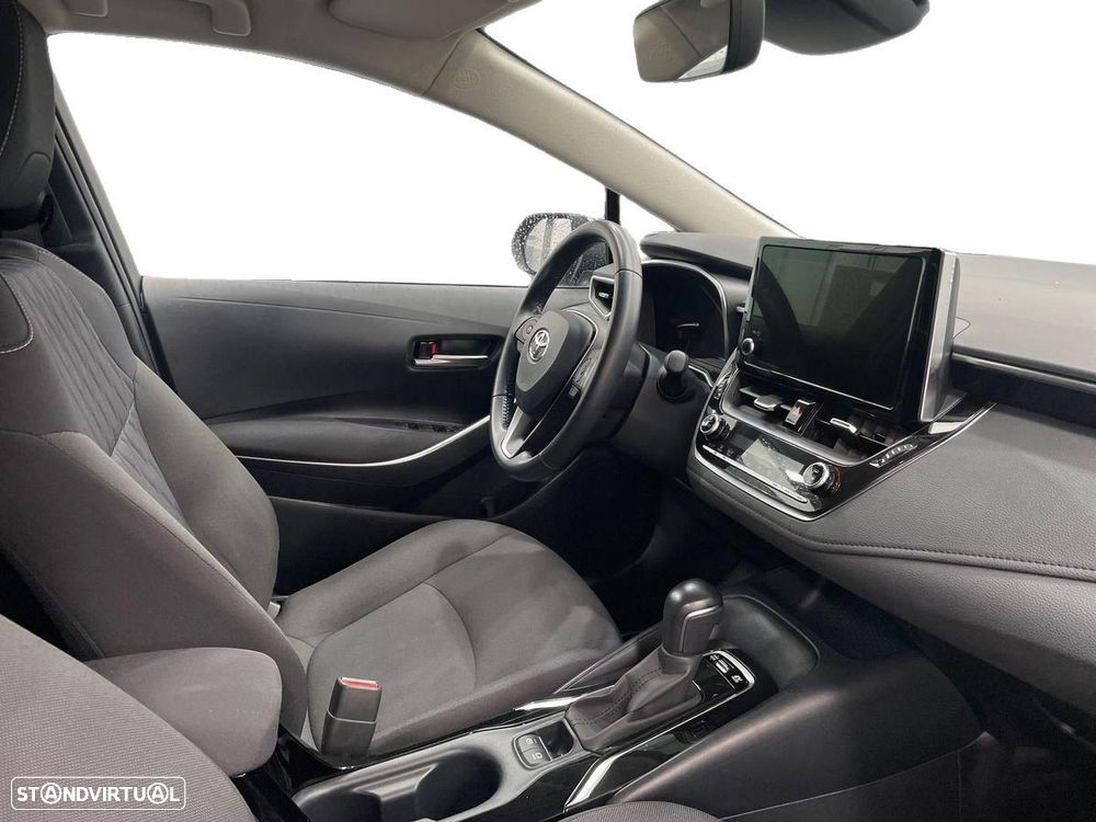 Toyota Corolla - 6