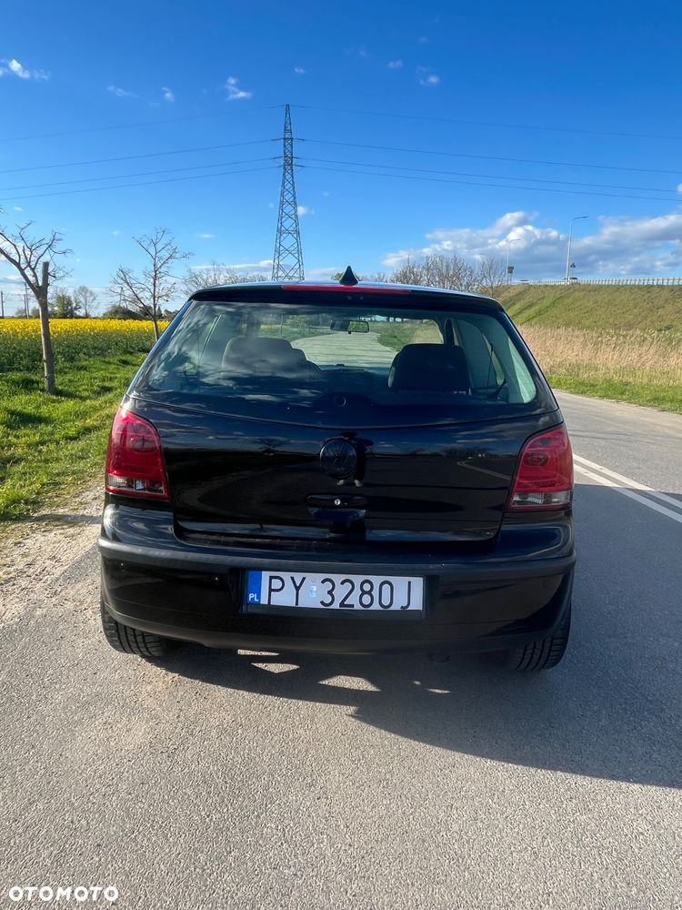 Volkswagen Polo - 2
