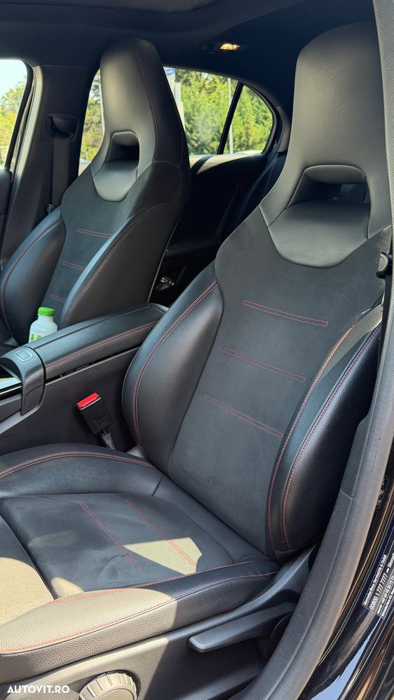 Mercedes-Benz A 250 7G-DCT AMG Line - 11
