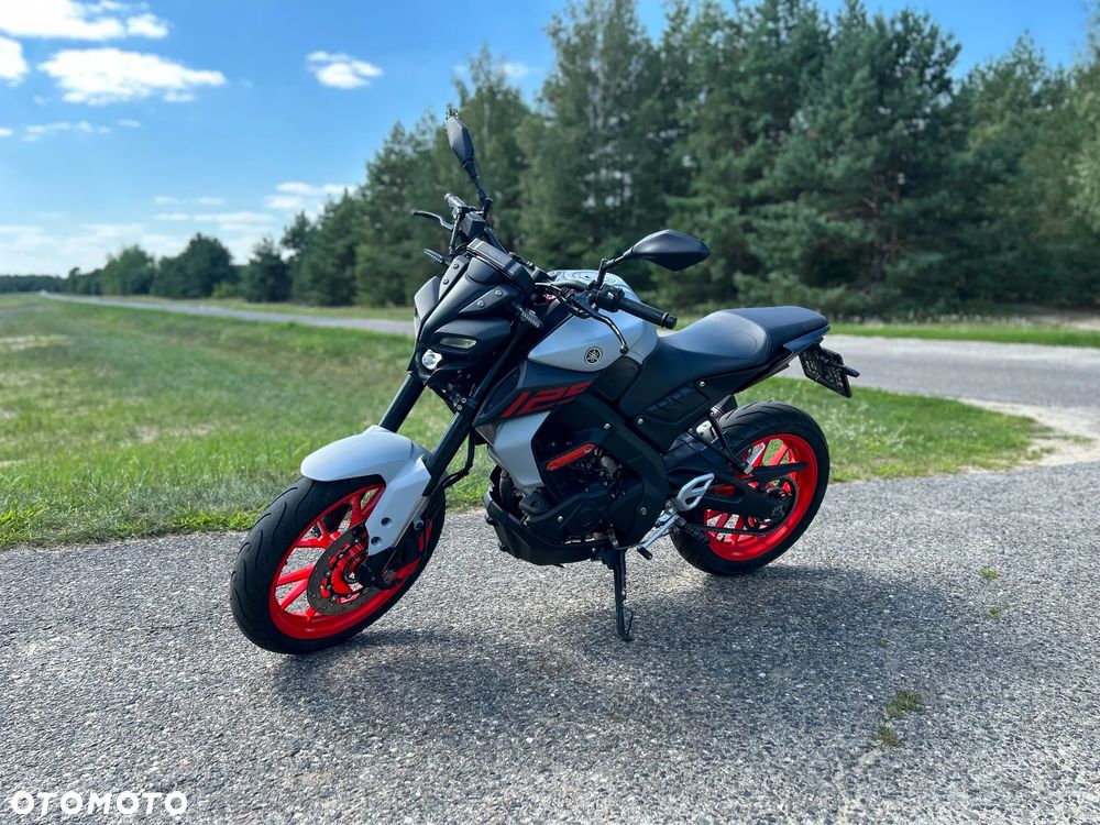 Yamaha MT - 6