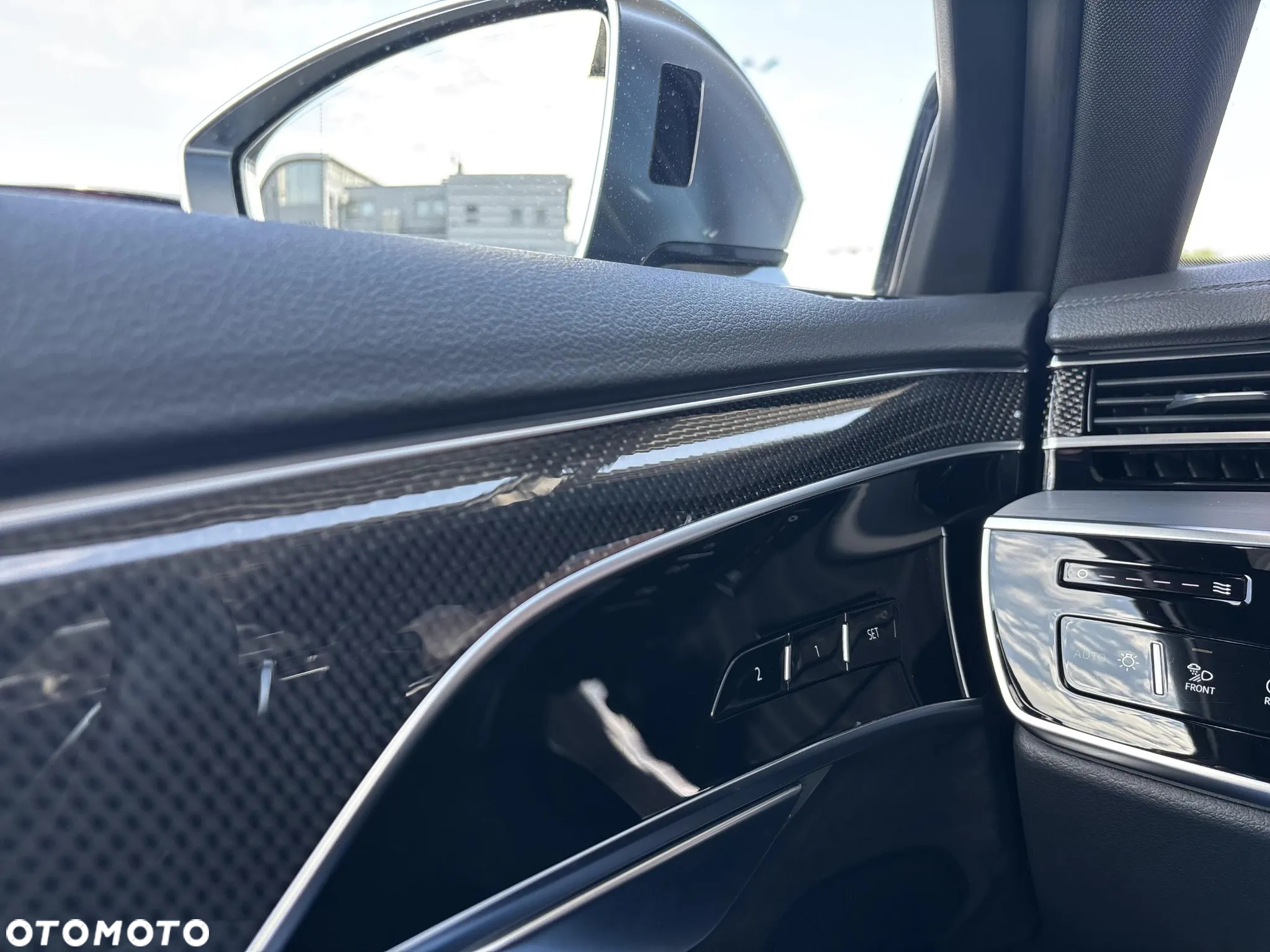 Audi S8 - 27