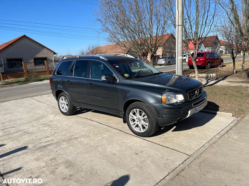 Volvo XC 90 D5 AWD Geartronic Momentum - 1