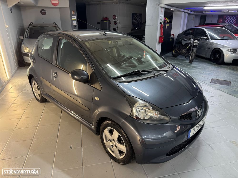 Toyota Aygo 1.0 + AC+VSC - 5