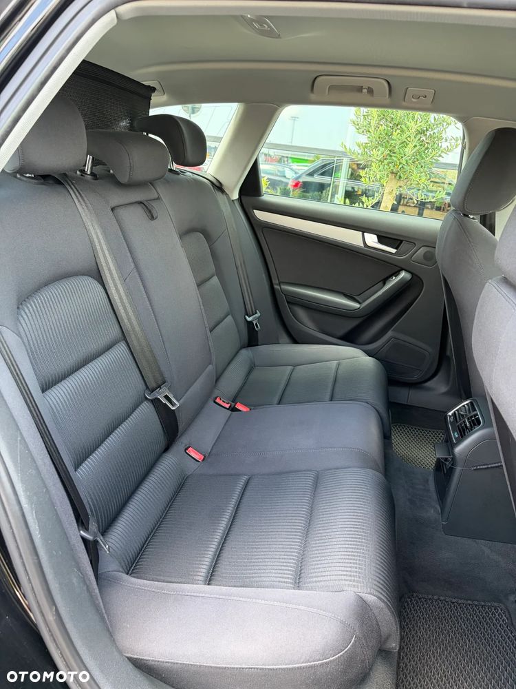 Audi A4 Avant 2.0 TDI DPF Attraction - 23
