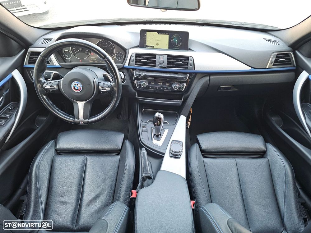 BMW 320 i Touring Pack Desportivo M - 8