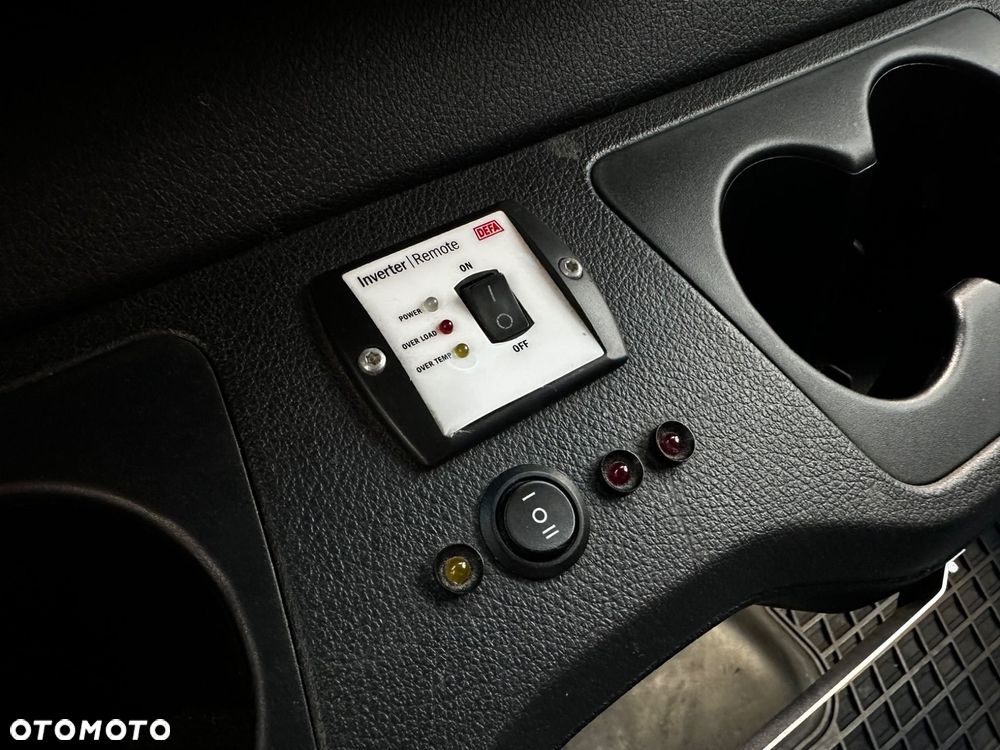 Mercedes-Benz Sprinter - 13