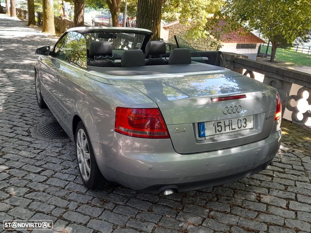 Audi A4 Cabrio 2.0 TDI S-line - 10