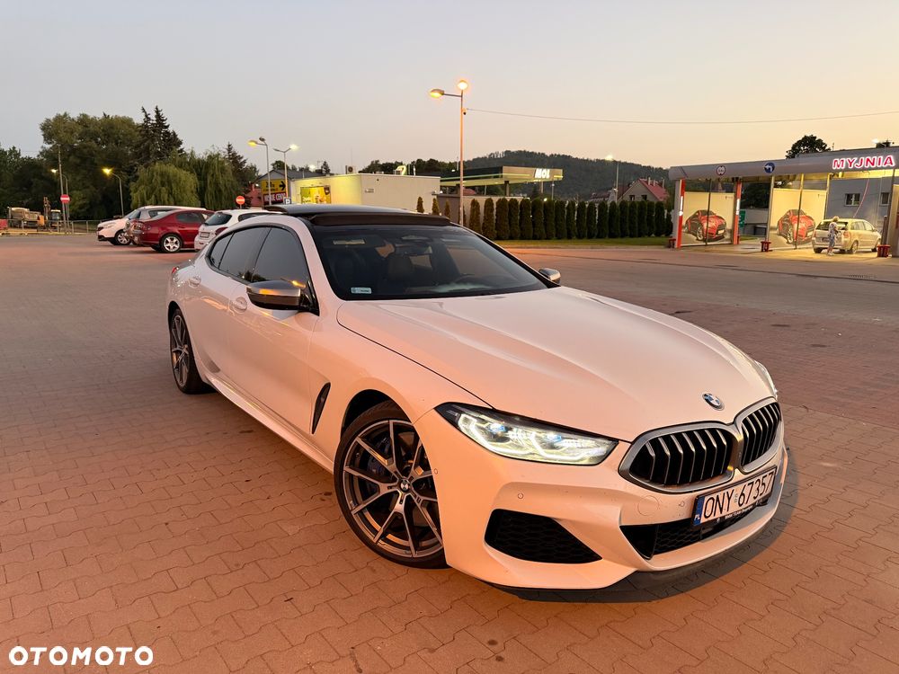 BMW Seria 8 - 19