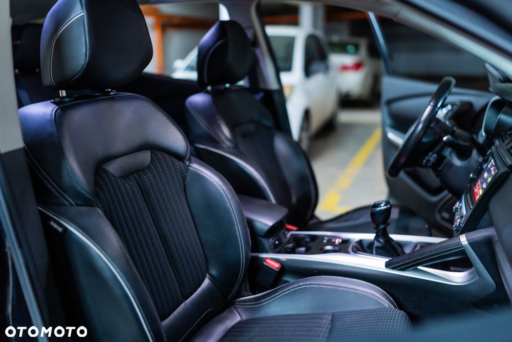 Renault Kadjar Energy TCe 165 Bose Edition - 9