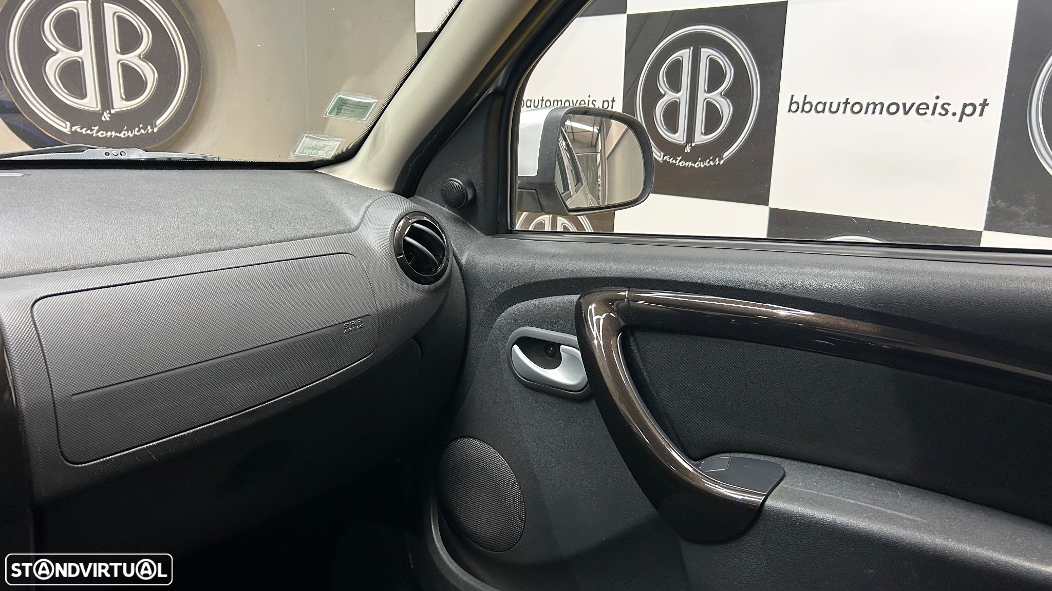 Dacia Duster 1.5 dCi Confort - 24