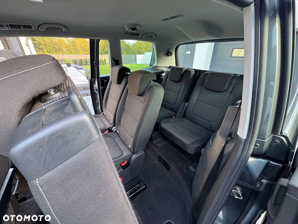 Volkswagen Sharan 2.0 TDI 4MOTION Highline - 26