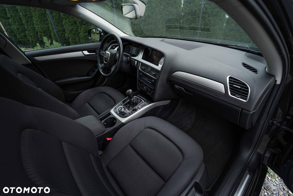 Audi A4 Limousine 2.0 TDI - 14
