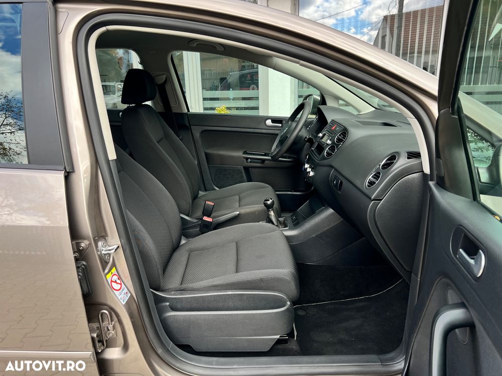 Volkswagen Golf Plus 1.6 Comfortline - 8