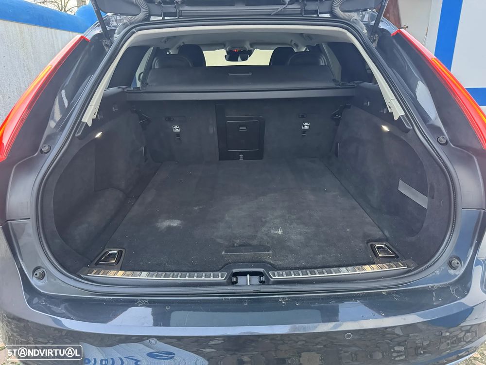 Volvo V90 2.0 D4 Inscription Geartronic - 9