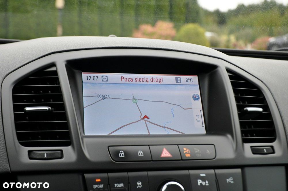 Opel Insignia - 32