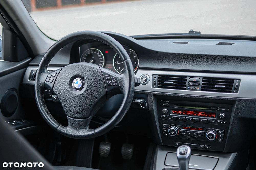 BMW Seria 3 - 8