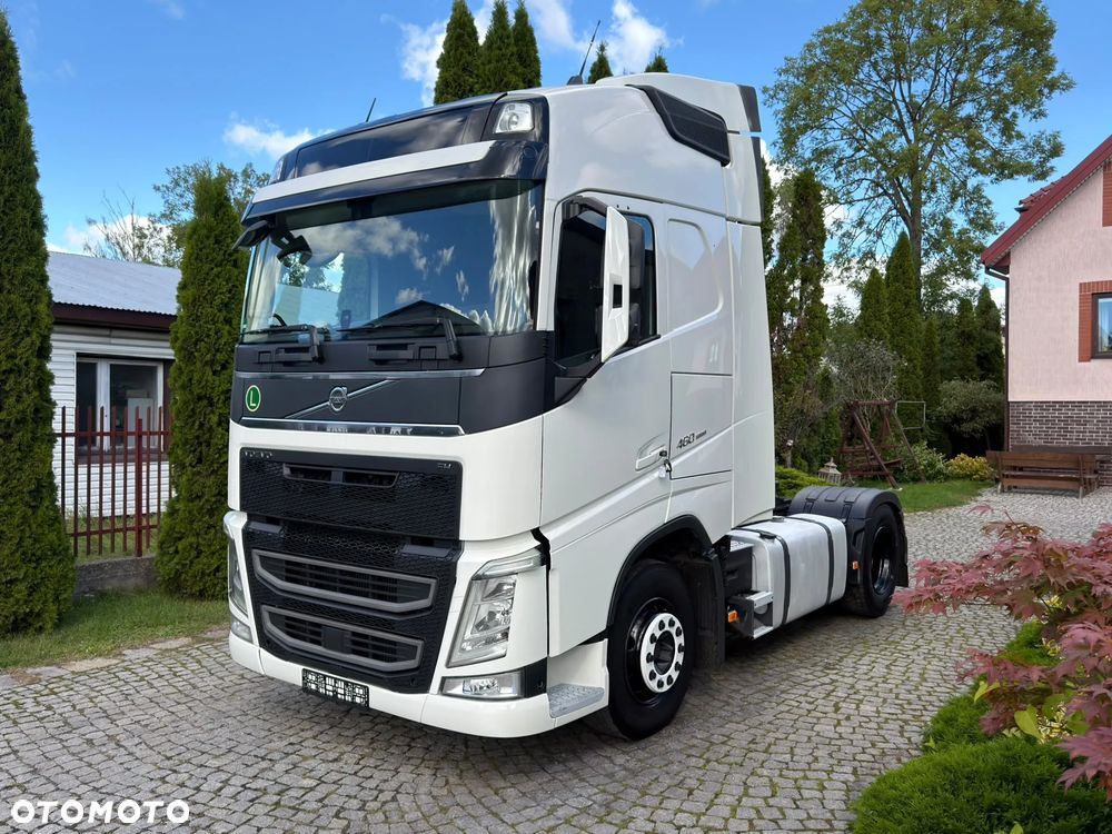 Volvo FH GLOBETROTTER - 37