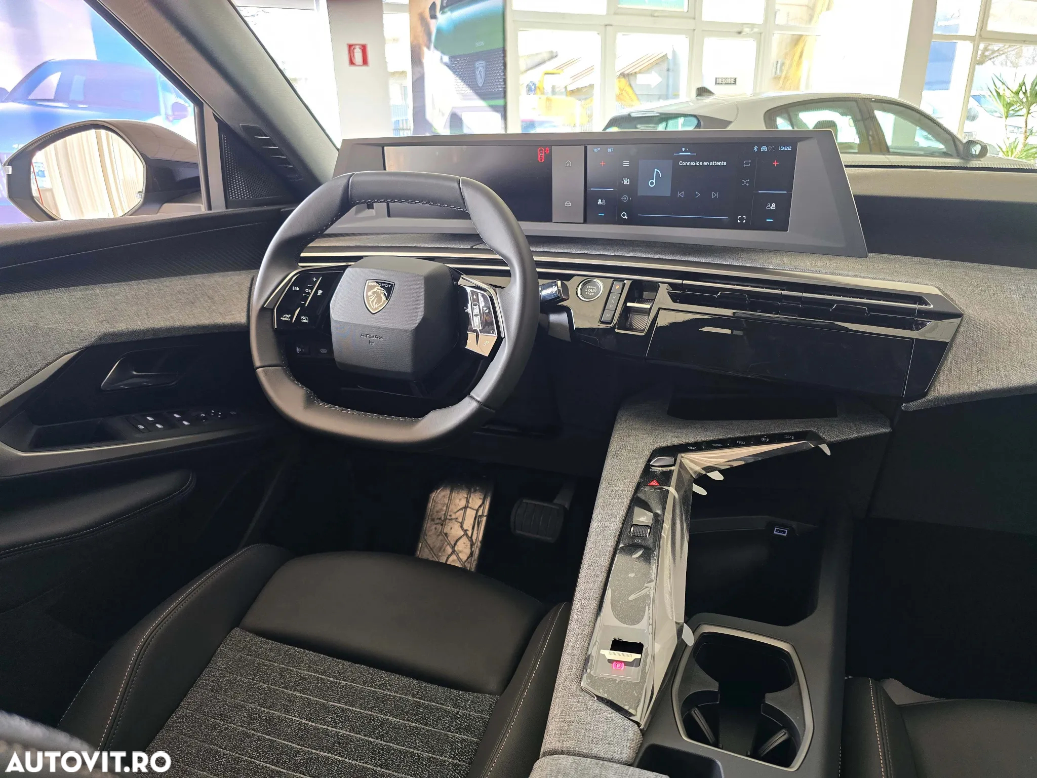 Peugeot 3008 1.2 MHEV 136 e-DCS6 Allure Pack - 10