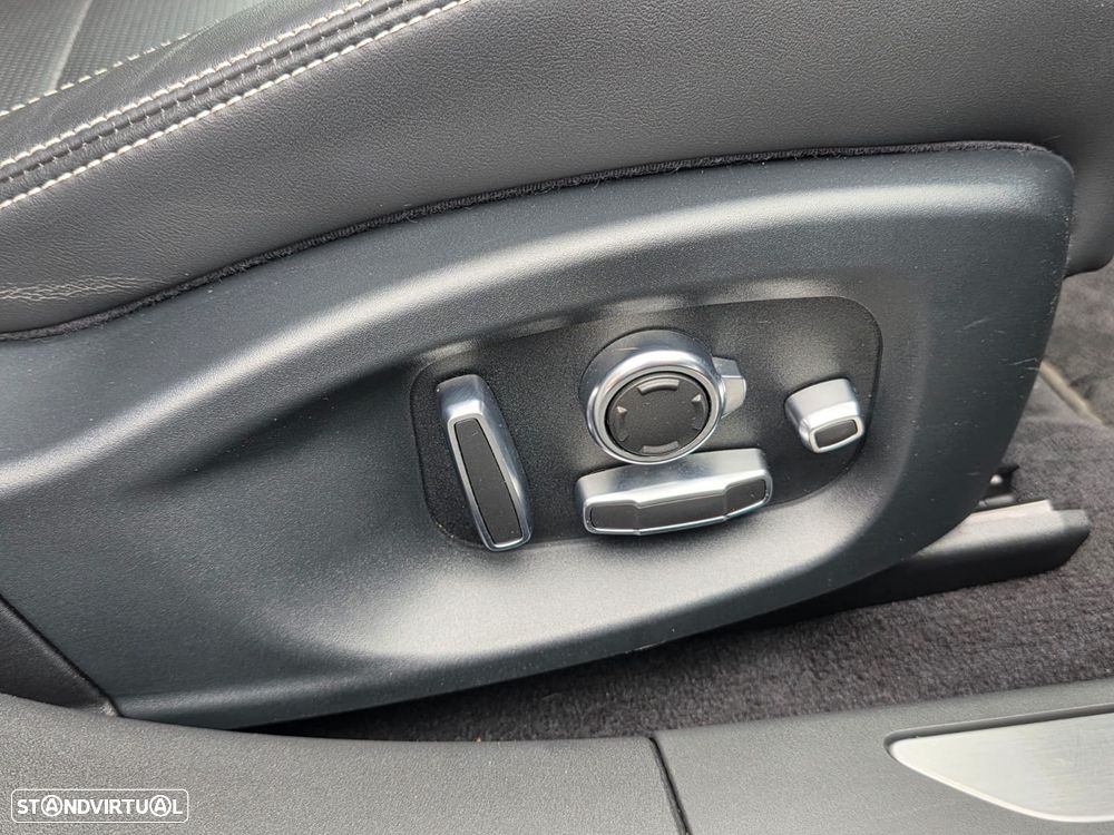 Jaguar I-Pace EV400 AWD HSE - 16