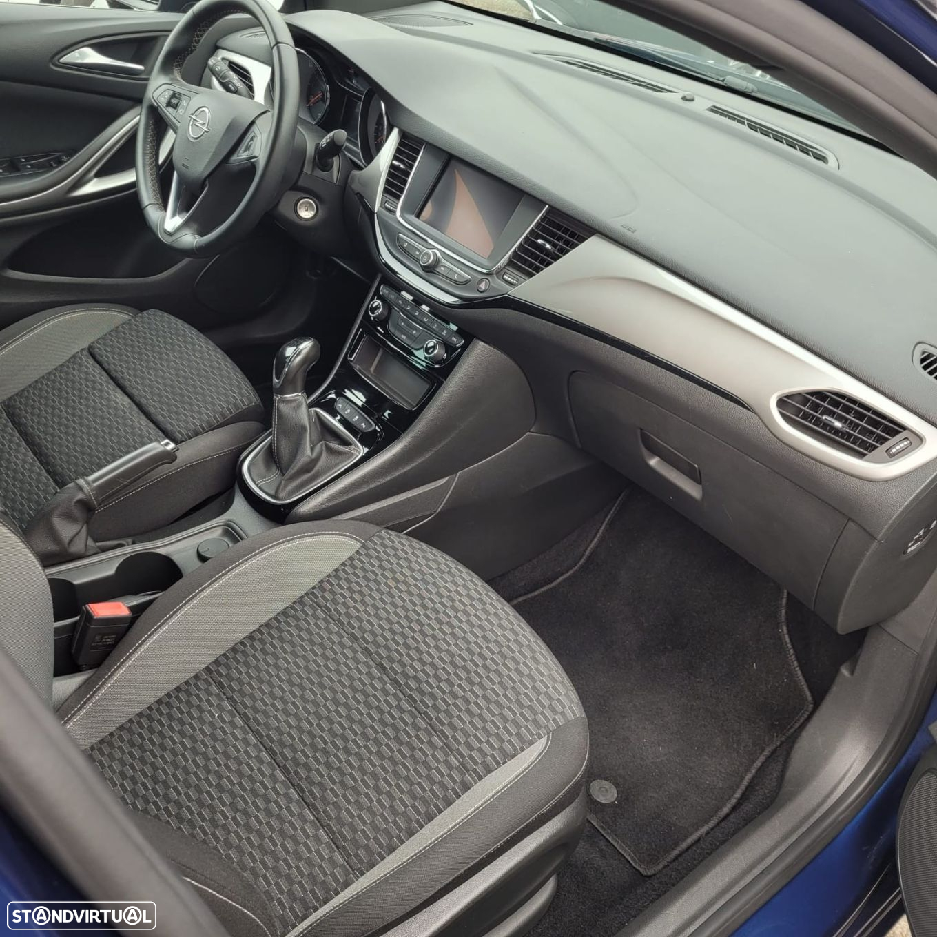 Opel Astra 1.2 T GS Line S/S - 18