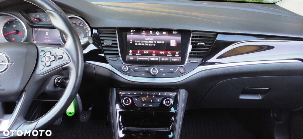 Opel Astra 1.4 Turbo Edition - 10