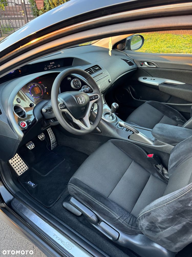 Honda Civic 1.8i-VTEC Type S - 12