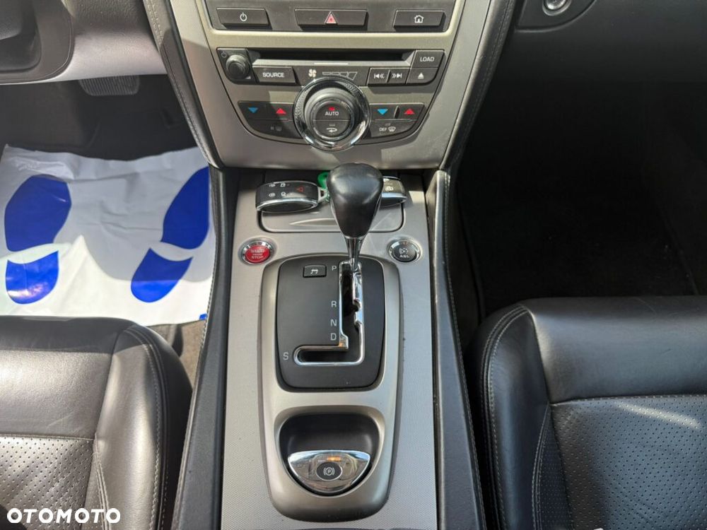 Jaguar XK 4.2 - 13