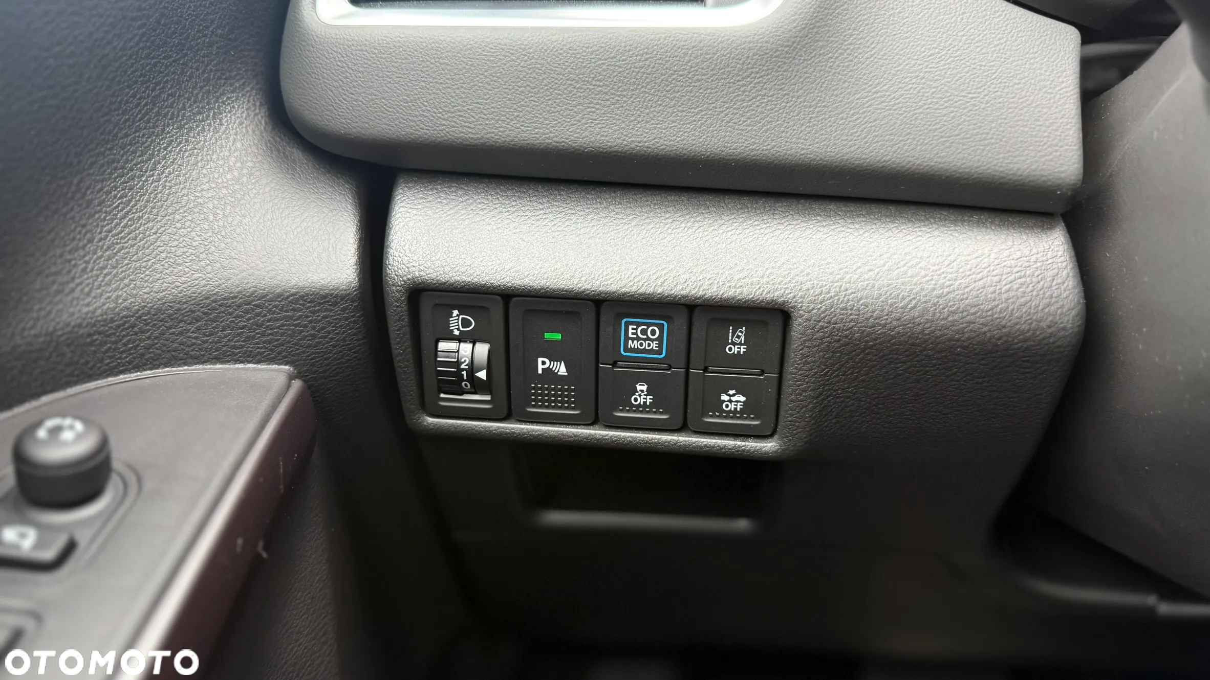 Suzuki SX4 S-Cross 1.5 DualJet Hybrid Premium Plus SP AGS - 29