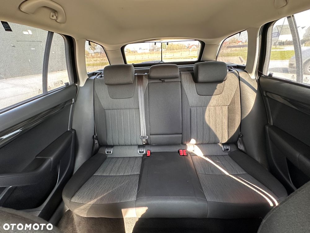 Skoda Octavia 2.0 TDI SCR Style DSG - 12