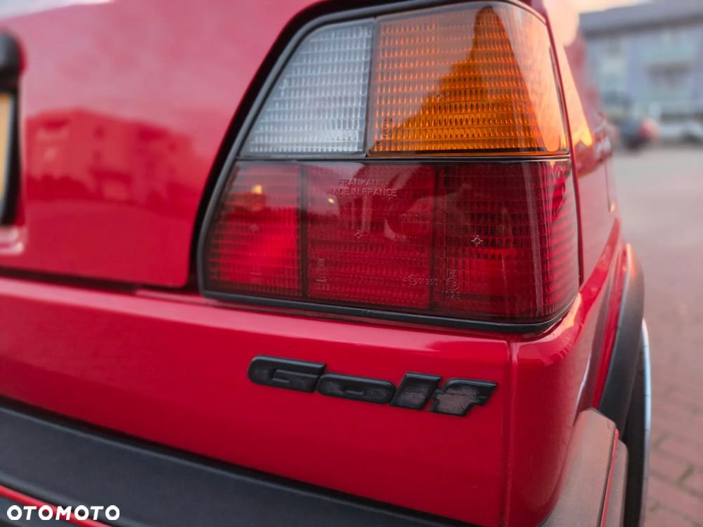 Volkswagen Golf 1.3 - 15