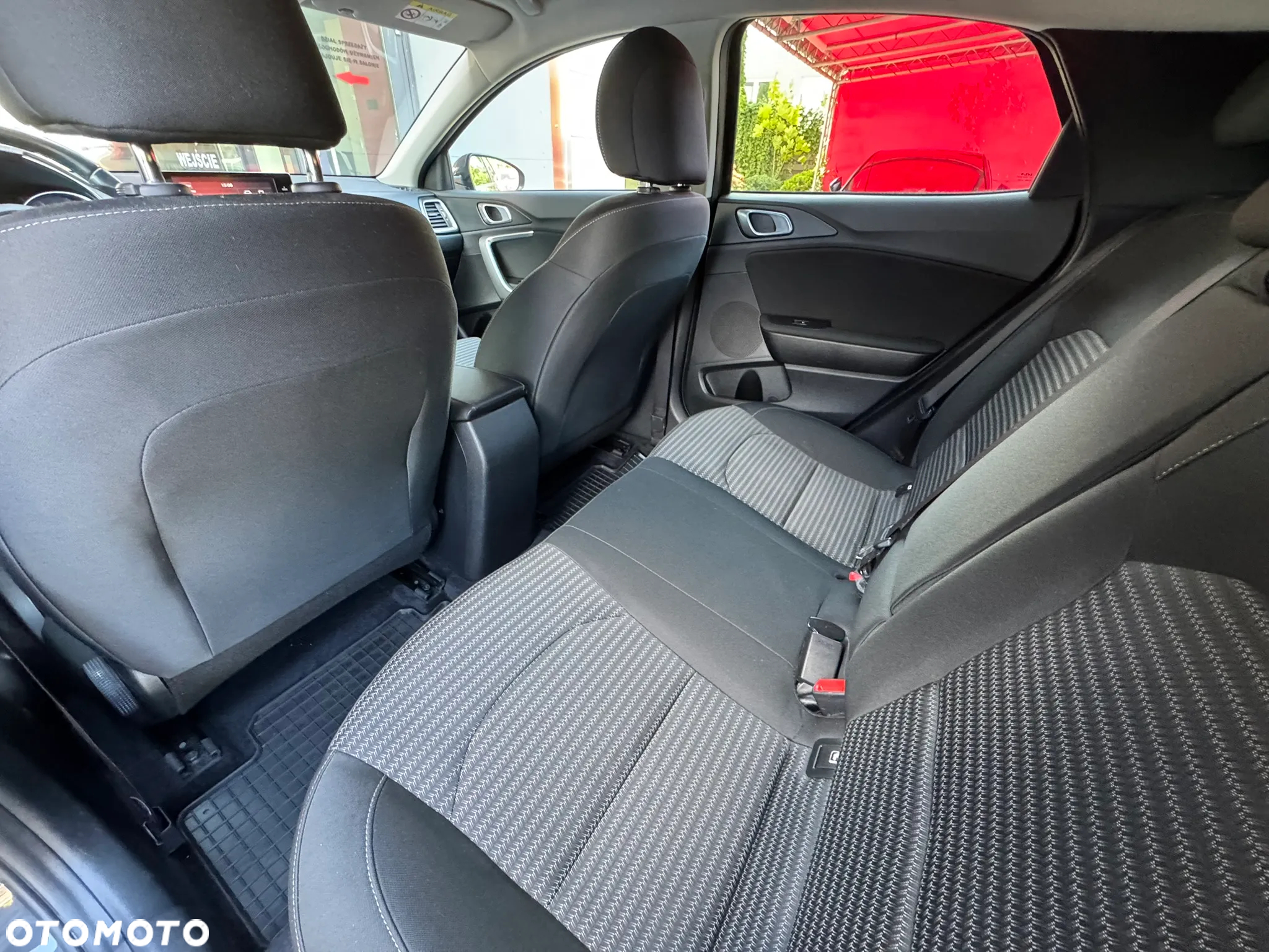 Kia XCeed 1.5 T-GDI M - 14