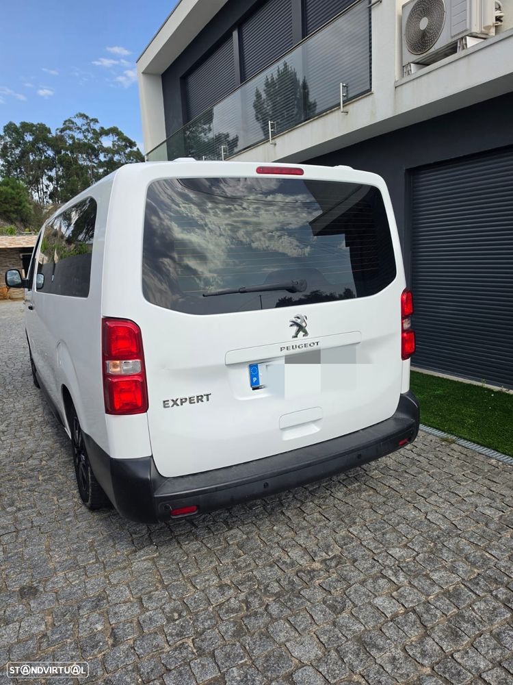 Peugeot Traveller - 2