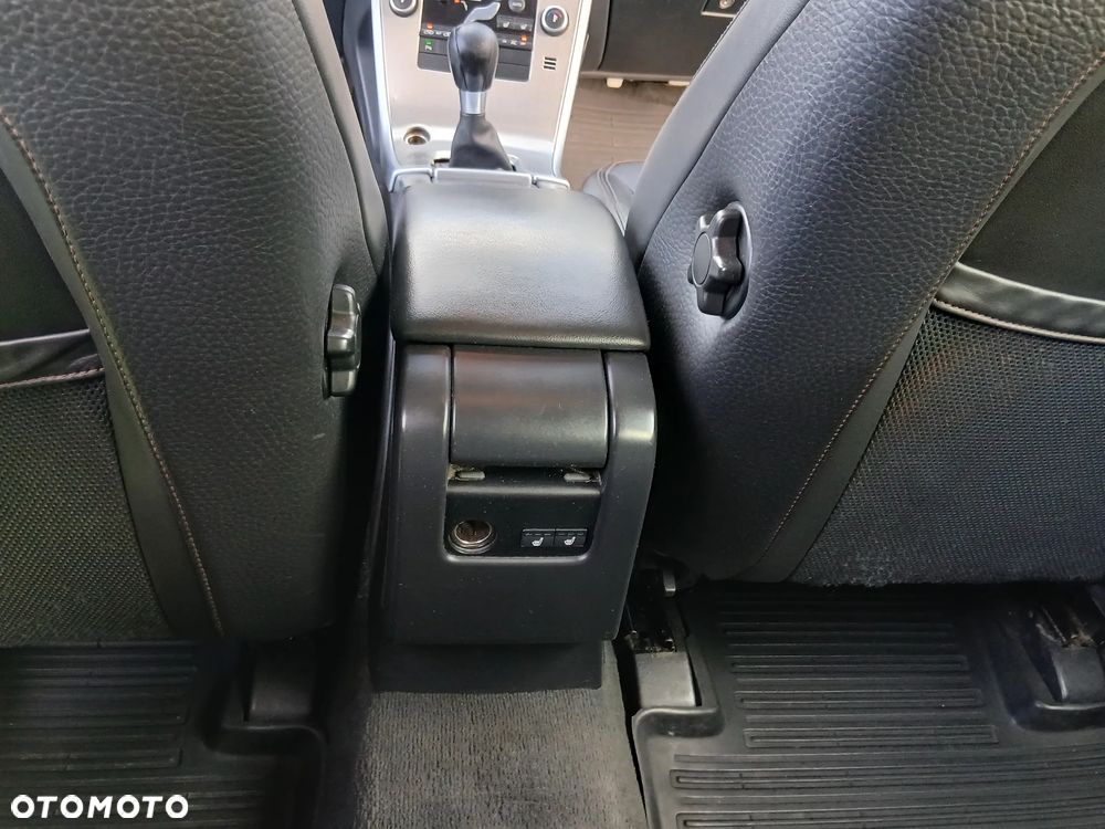 Volvo XC 60 DRIVe Momentum - 20