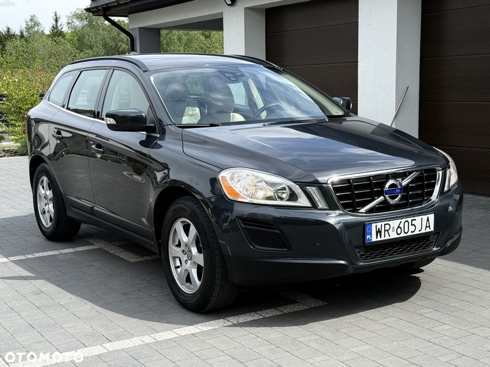Volvo XC 60 DRIVe Momentum - 11