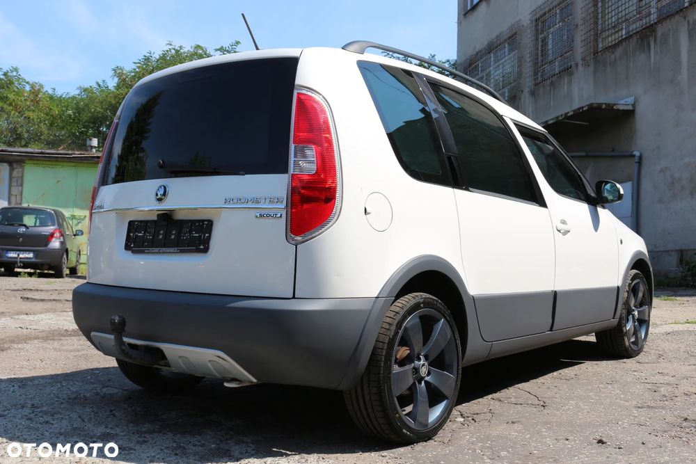 Skoda Roomster 1.6 TDI DPF Scout PLUS EDITION - 17