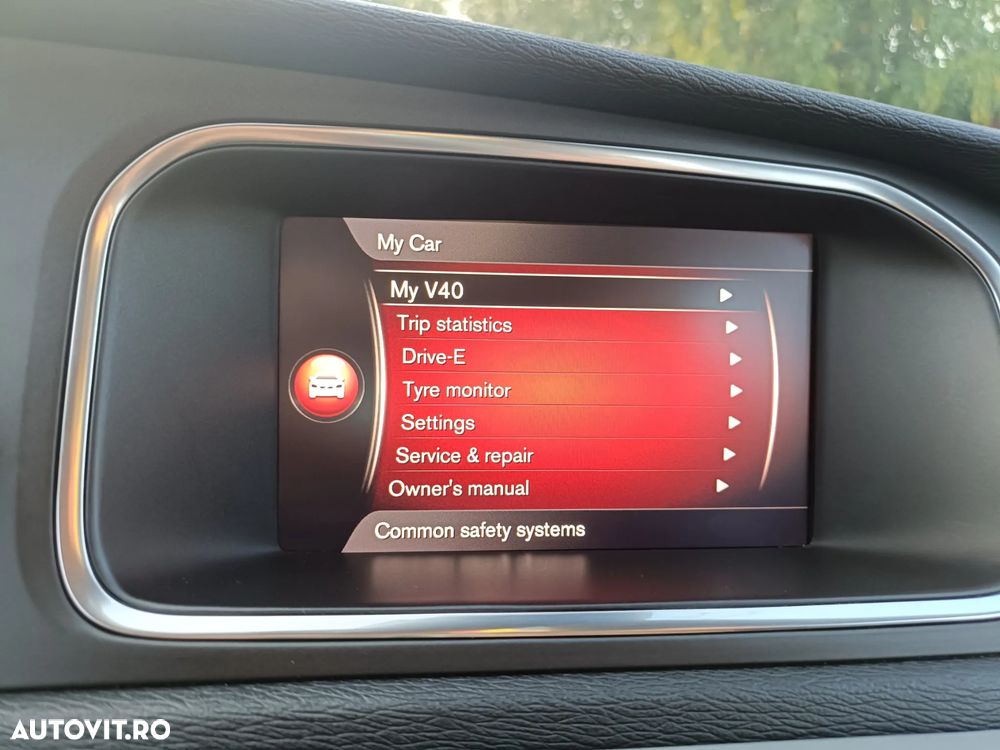 Volvo V40 - 19