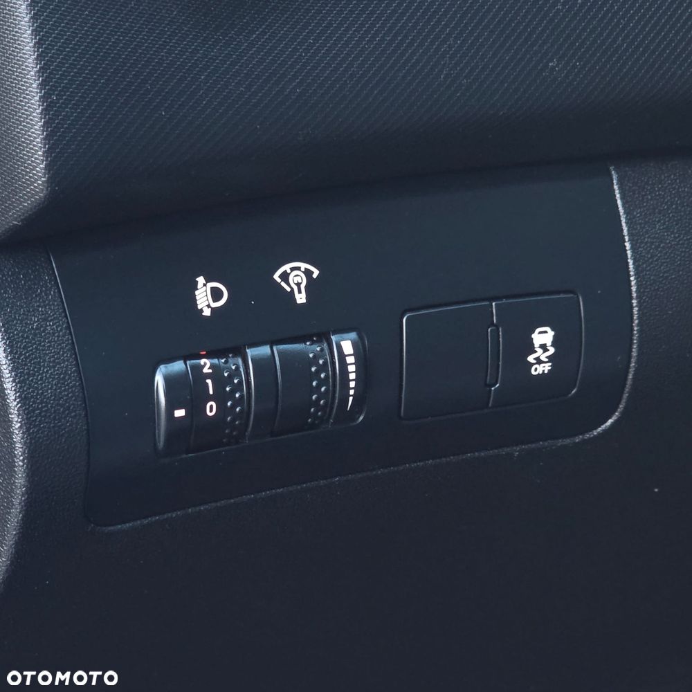 Kia Ceed - 28