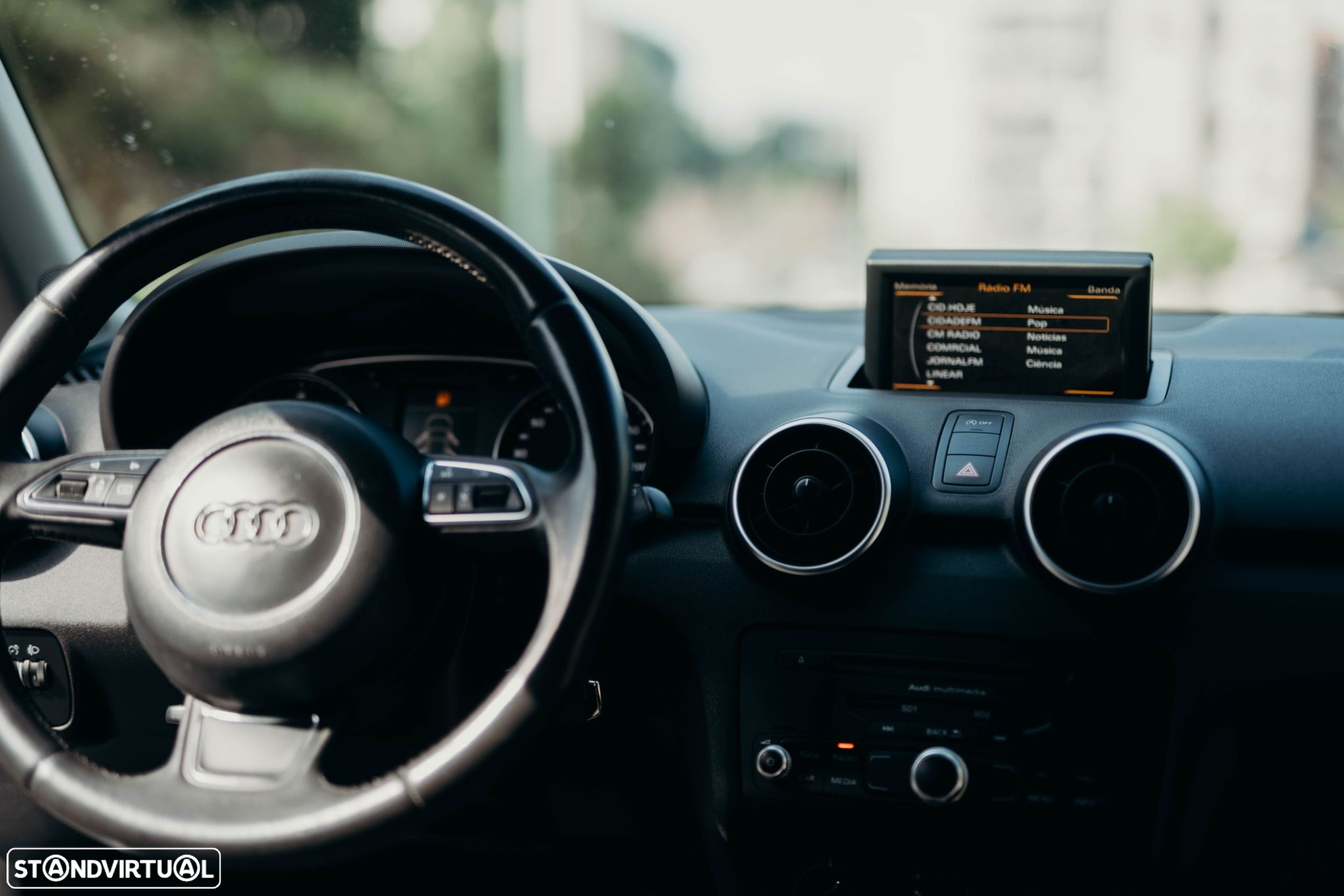 Audi A1 Sportback 1.6 TDI Advance - 37