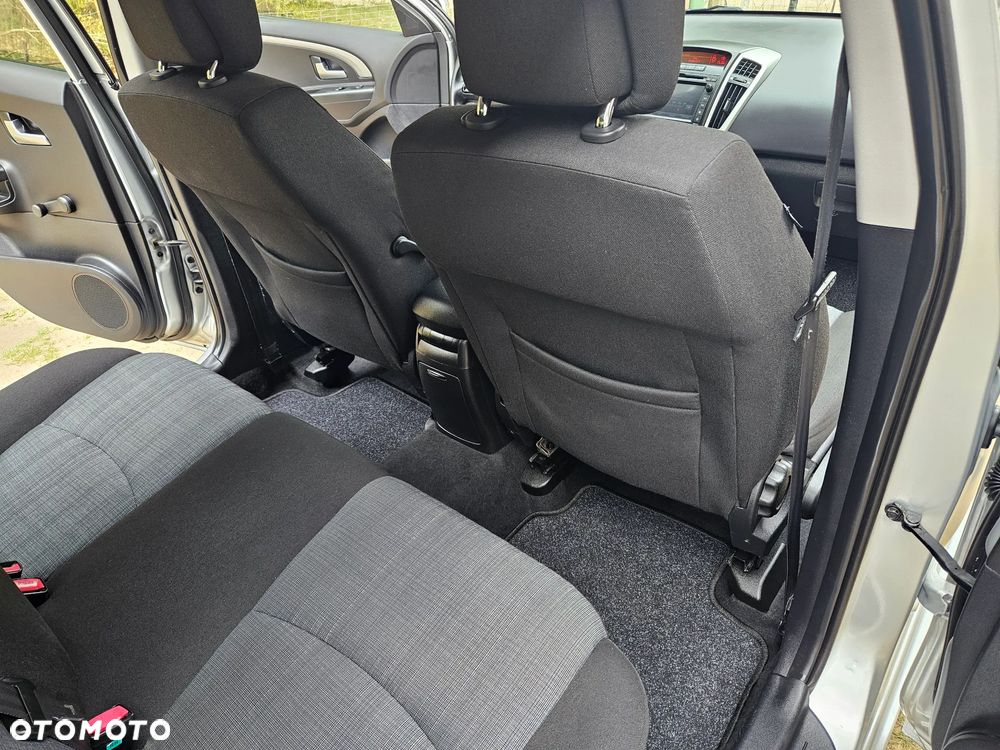 Kia Ceed - 23