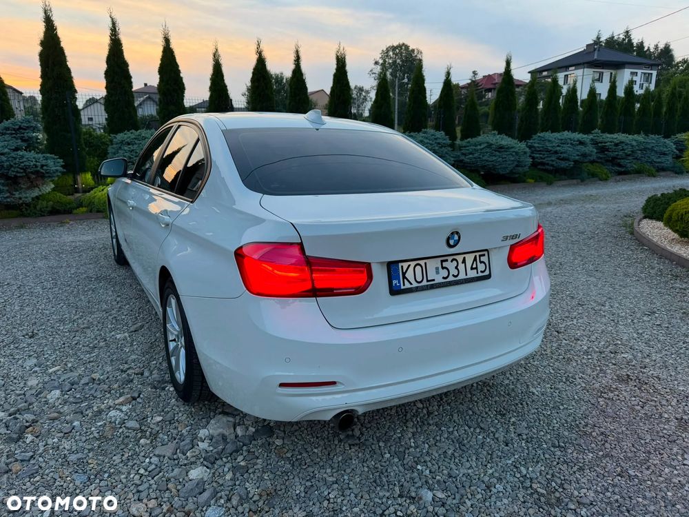 BMW Seria 3 318i Advantage - 7