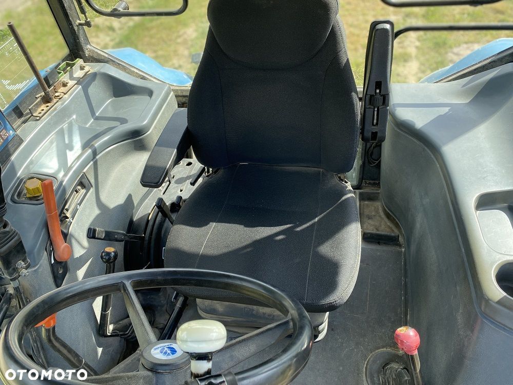 New Holland L85 (Ford 6635) - 10