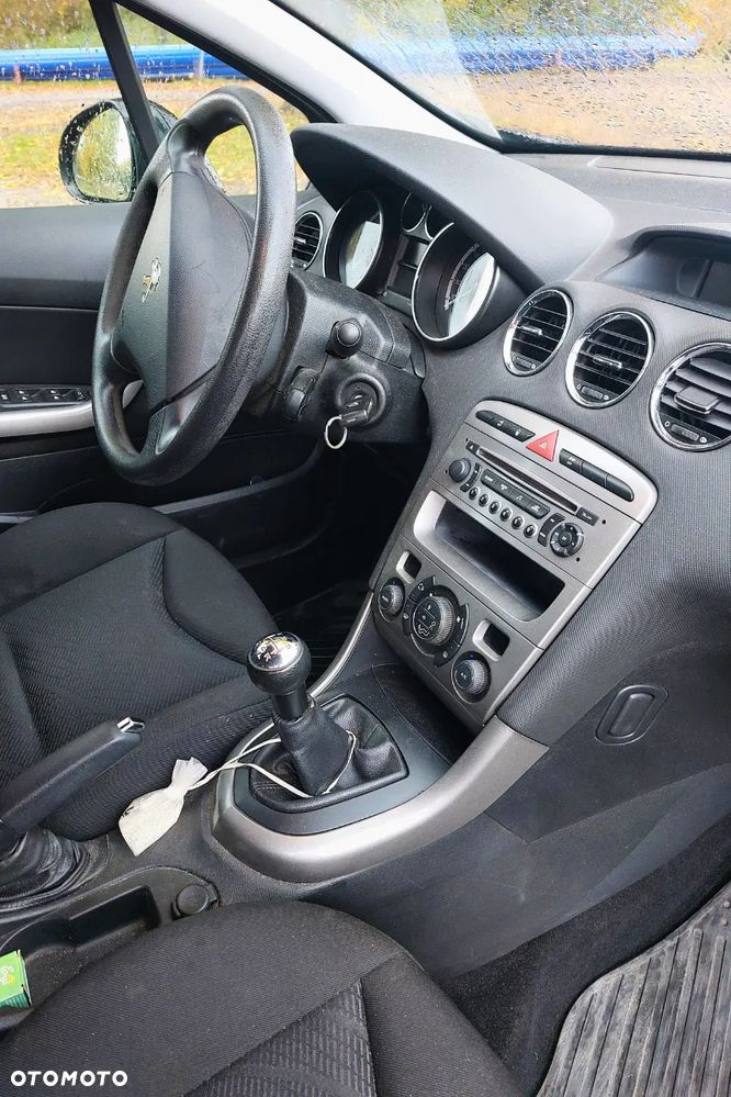Peugeot 308 - 4